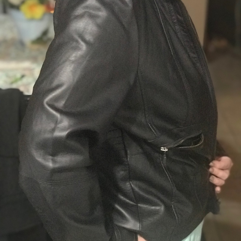 Jacket - Picture 5 of 5